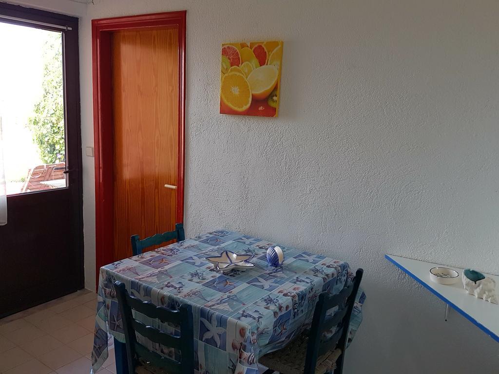 Melina'S Apartments Kalavárda エクステリア 写真